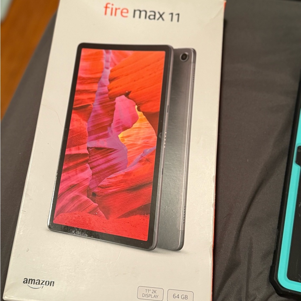 Amazon fire max 11 tablet